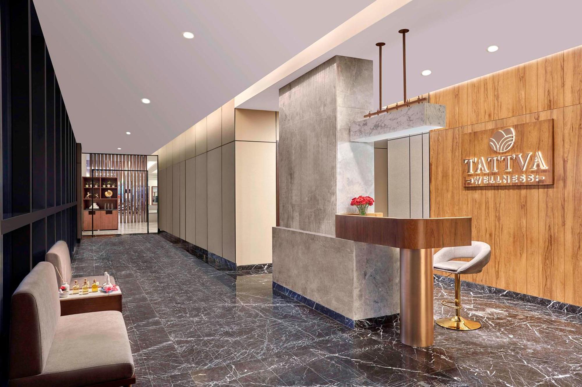 Hotel Hilton Bengaluru Embassy Manyata Business Park Zewnętrze zdjęcie